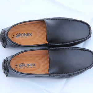 লেদারের লোফার